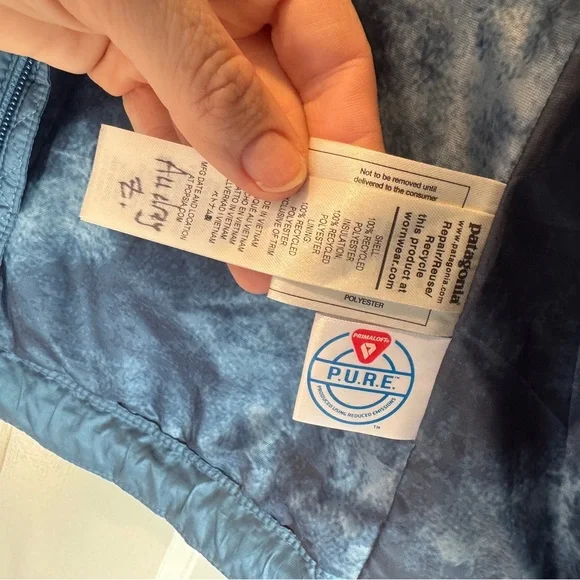 Patagonia Women's Blue Patagonia Nano Puff Jacket - Picture 6 of 9